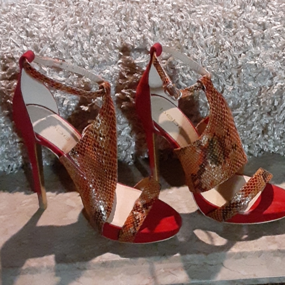 Women shoes
